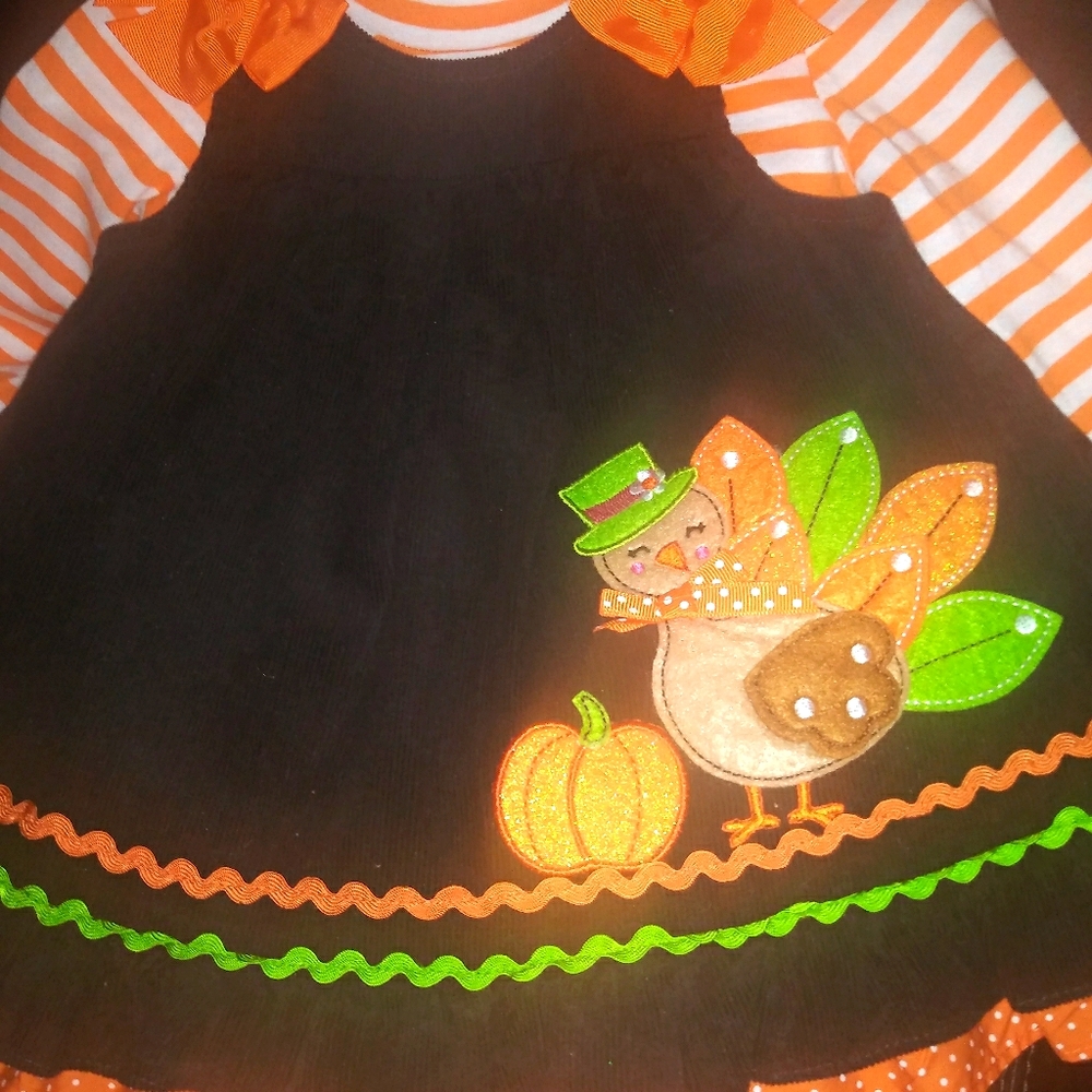 Dress - Picture 2 of 4